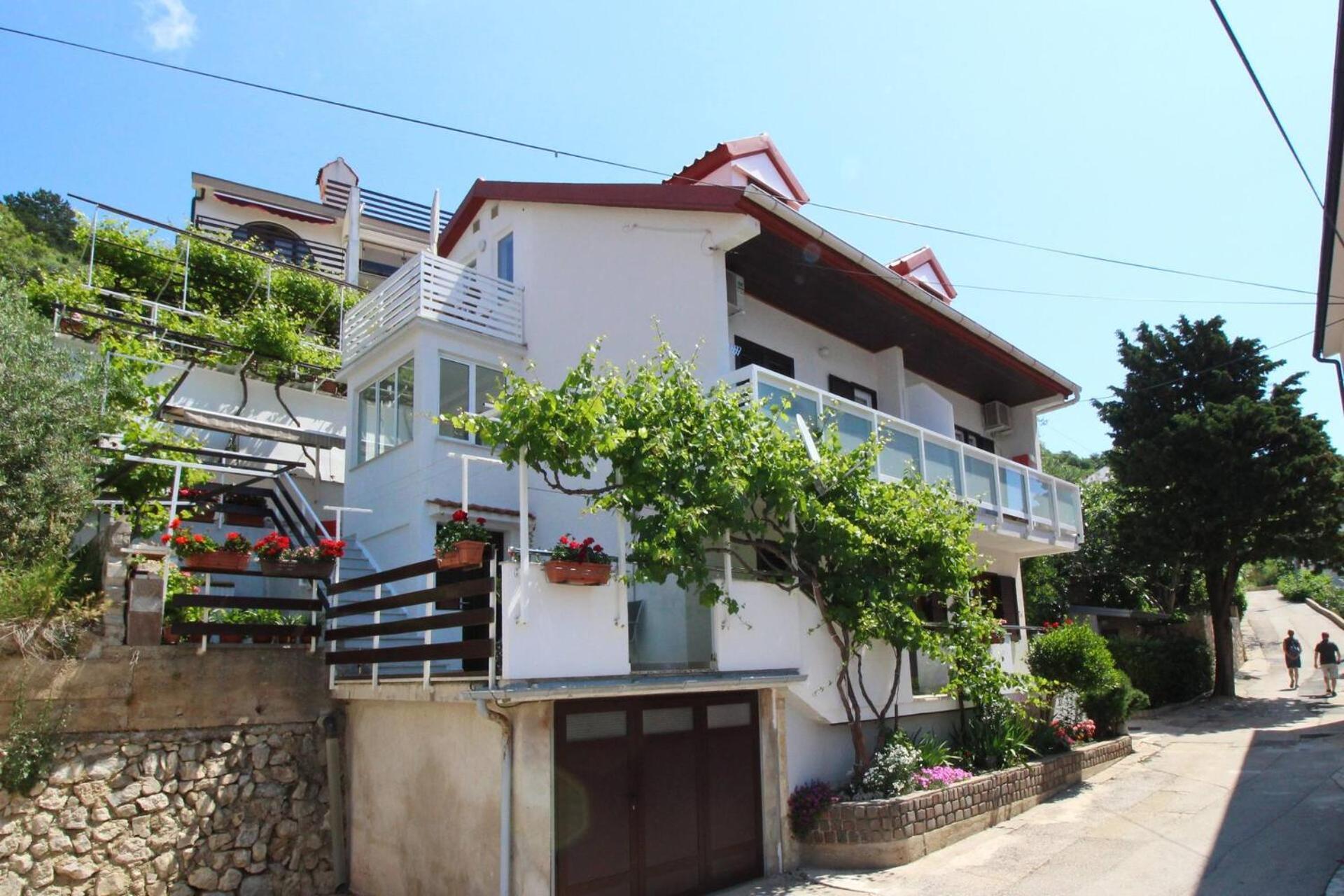 Apartments Silvija Cubranic Baška Eksteriør billede
