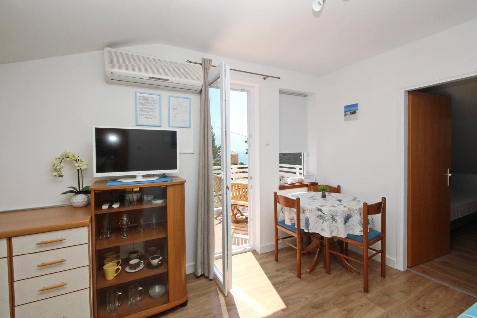 Apartments Silvija Cubranic Baška Eksteriør billede